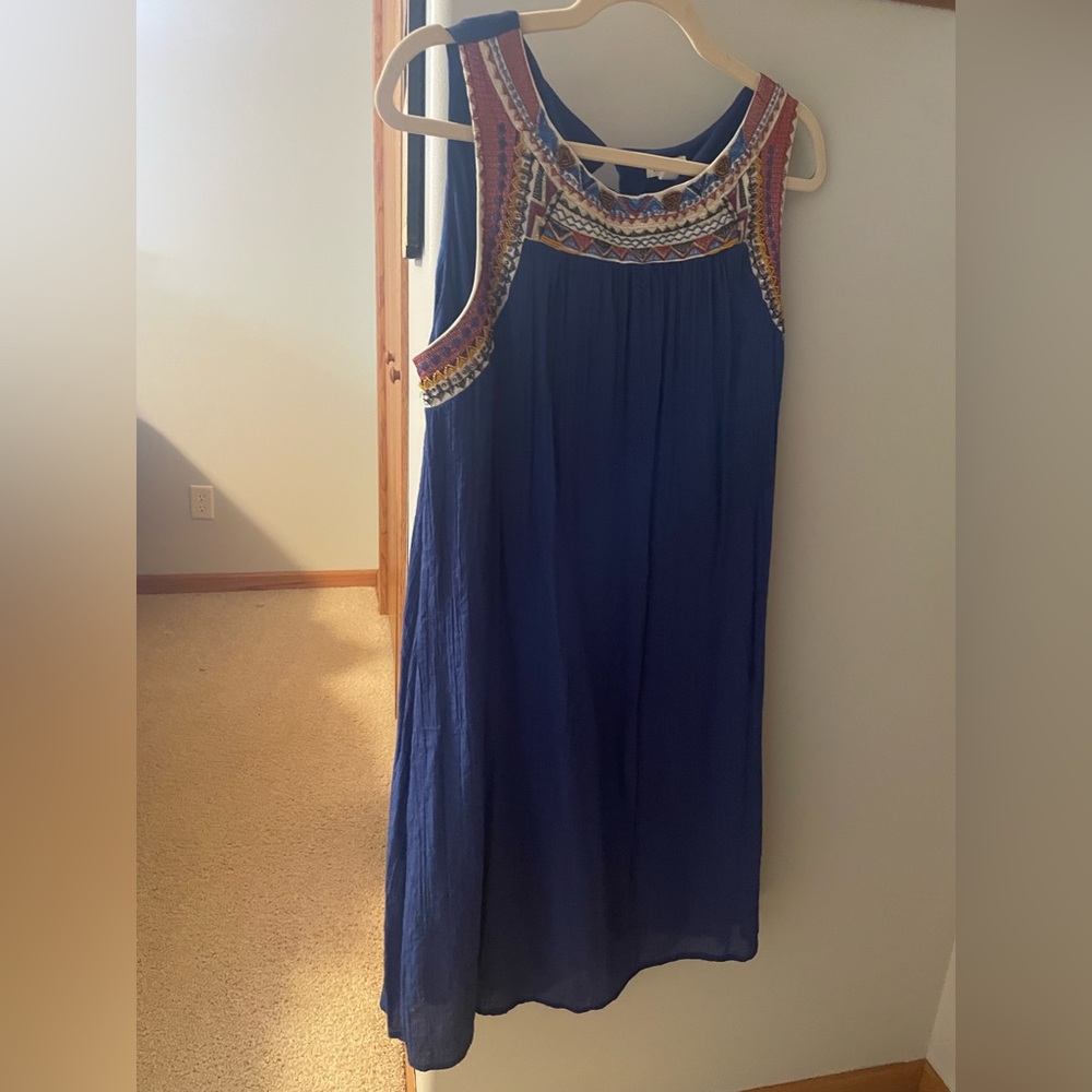 Cute sleeveless dress size L